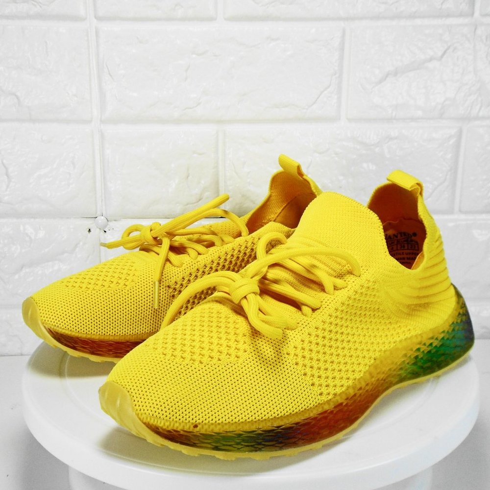 Wanted Speed Yellow Walking Shoe 6 M